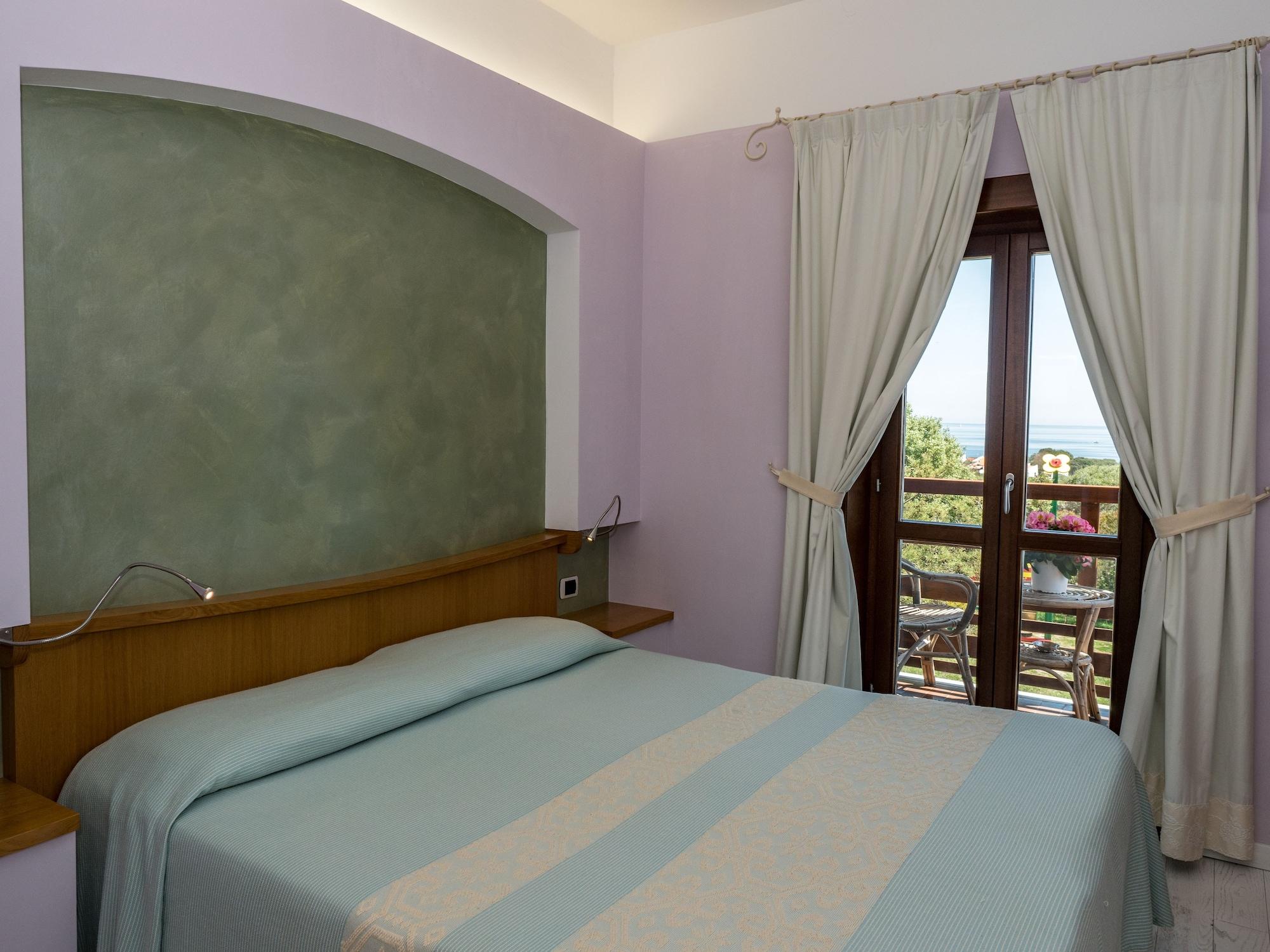 Hotel Cala Reale Stintino Eksteriør billede