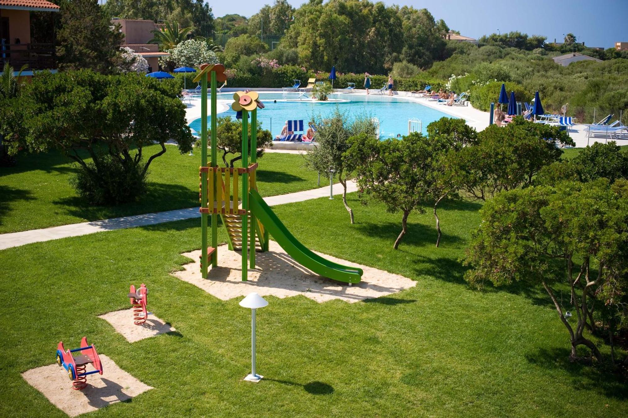 Hotel Cala Reale Stintino Eksteriør billede