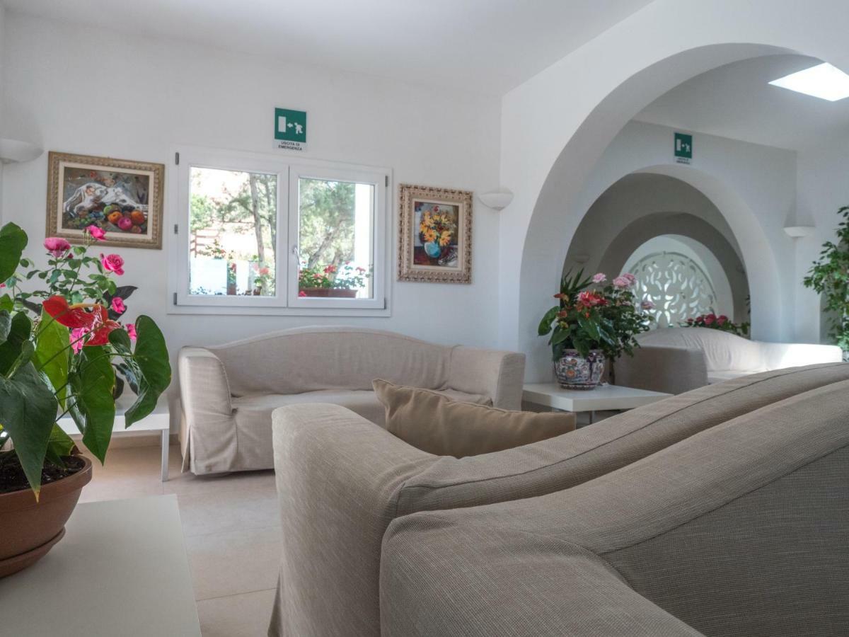 Hotel Cala Reale Stintino Eksteriør billede